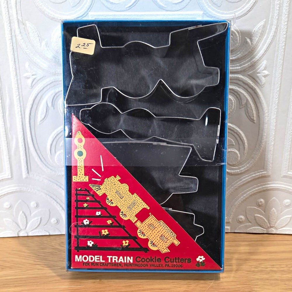 Fox Run Model Train Cookie Cutters 3pc Set Metal Silver Train Shape